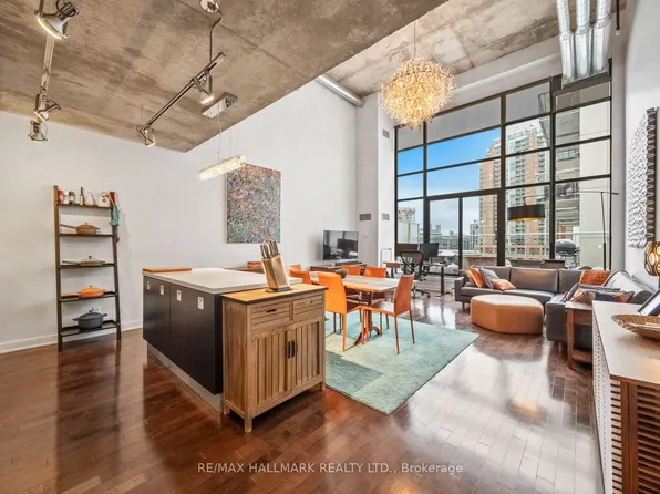 43 Hanna Ave Unit 534, Toronto, ON M6K 1X1