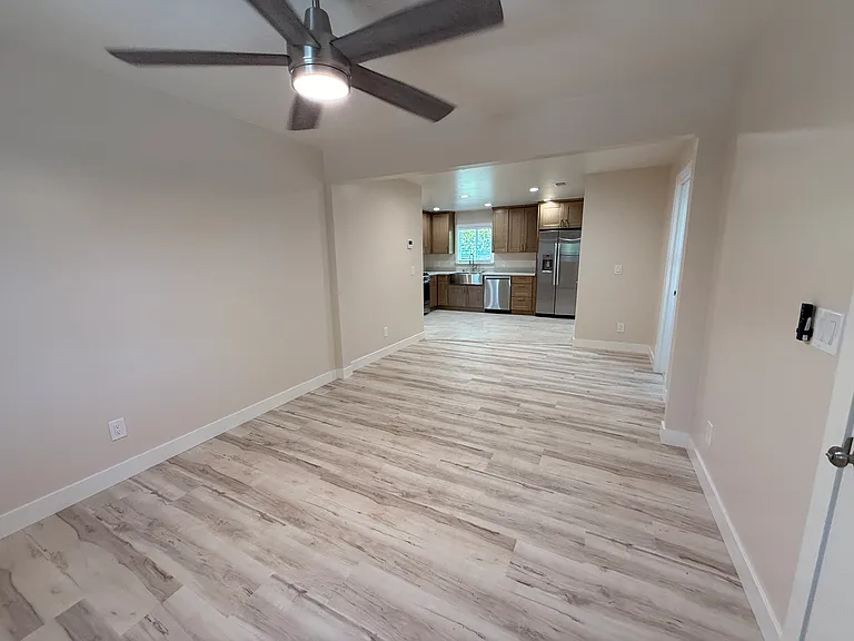1537 Keesling Ave — Photo 9