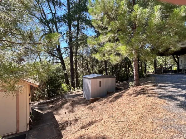773 Red Fox Rd, Mountain Ranch, CA 95246