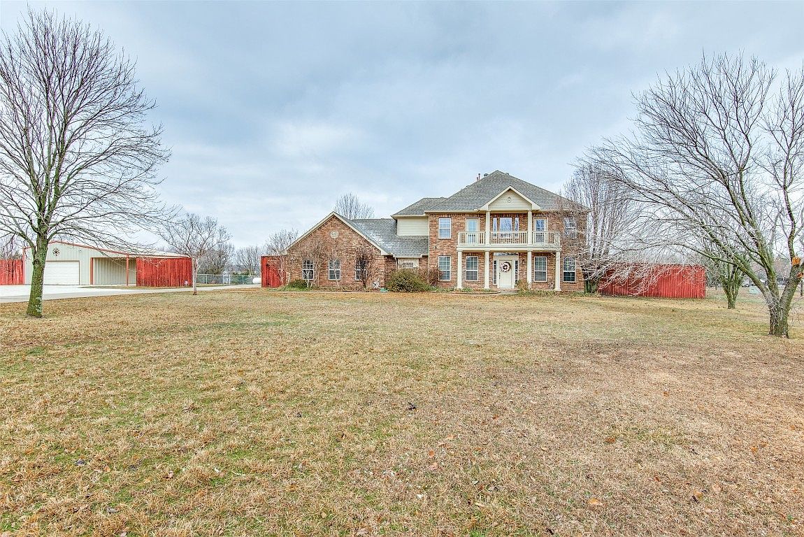 1303 Carl Dr, Tioga, TX 76271 Zillow