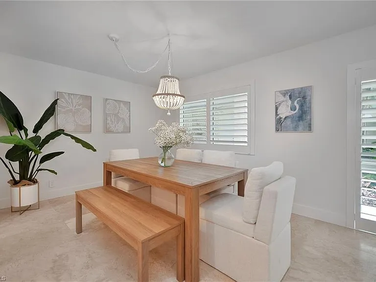 1950 Gulf Shore Blvd N #108 — Photo 8