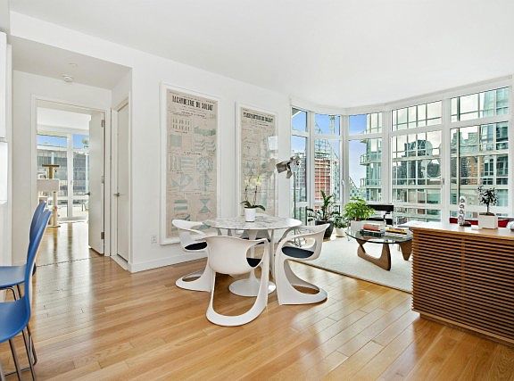 2nd image of 555 W 59th St APT 26B