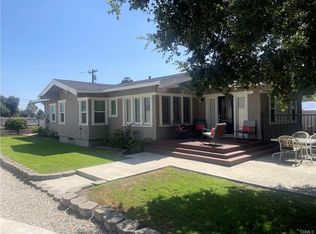 596 E Arrow Hwy, Claremont, CA 91711