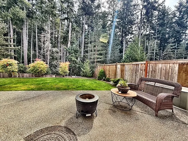 21302 Brevik Pl NW — Photo 42