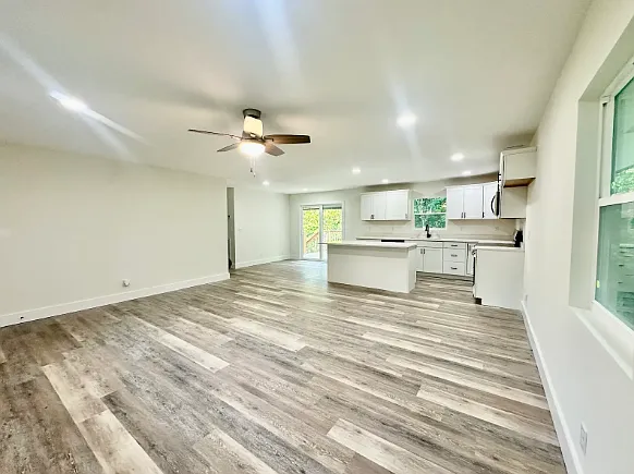 2814 Ridge Crest Dr — Photo 6