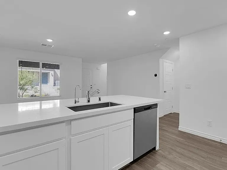 10772 Ditchburn Ct — Photo 10