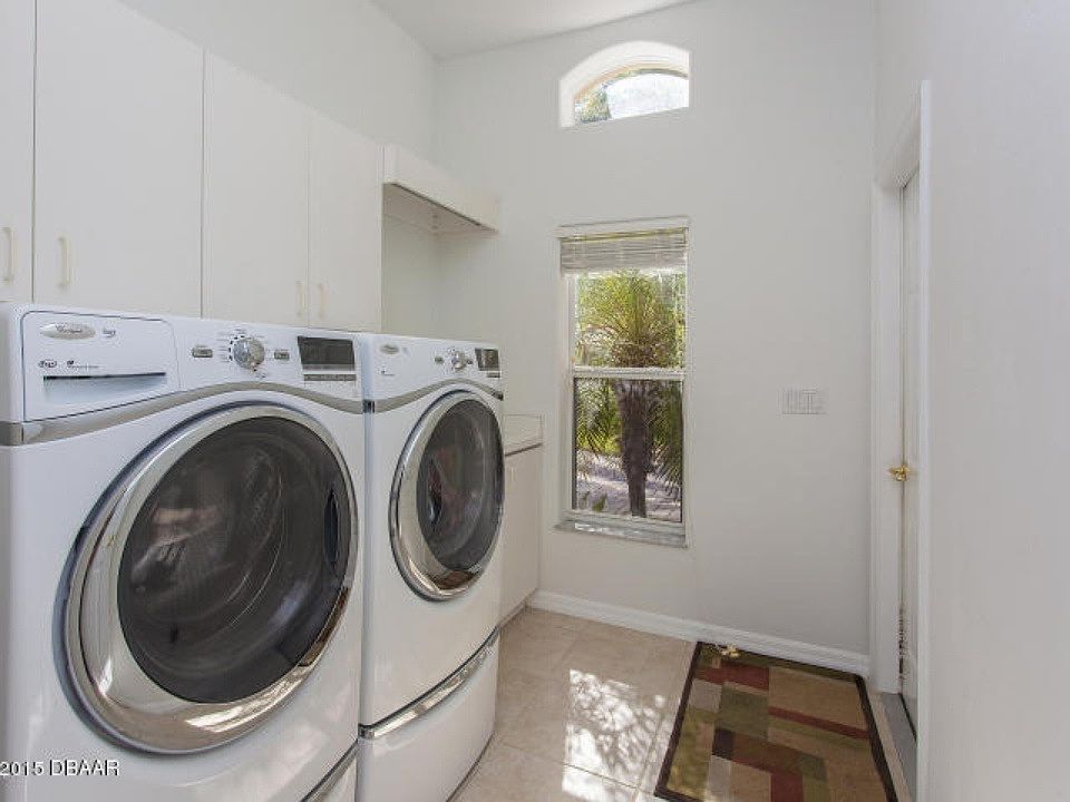 1st image of 1683 Promenade Cir