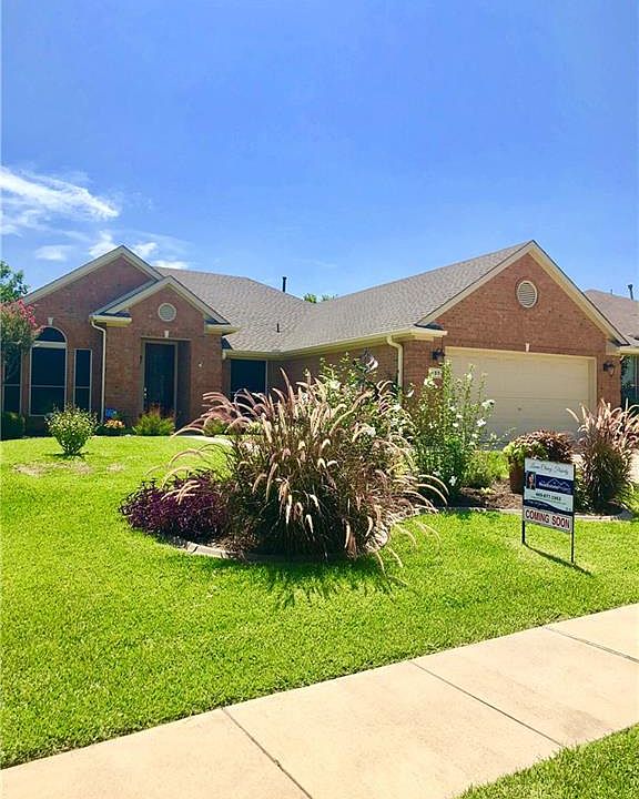 1st image of 1833 Flatwood Dr