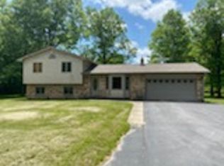 11533 Day Rd, Maybee, MI 48159