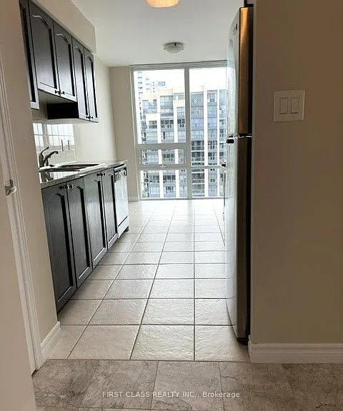 35 Hollywood Ave #1620 — Photo 7