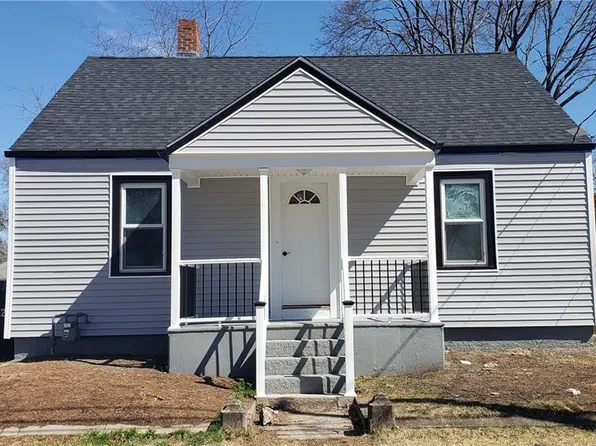 31 Hopkins Ter, Cumberland, RI 02864