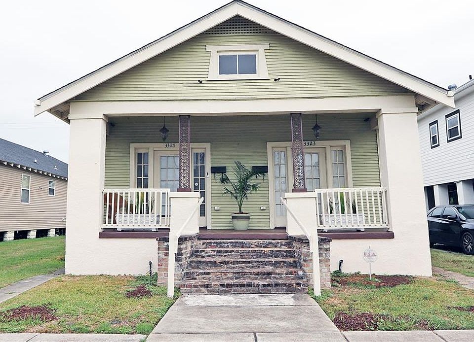 1st image of 3323-25 Clermont Dr