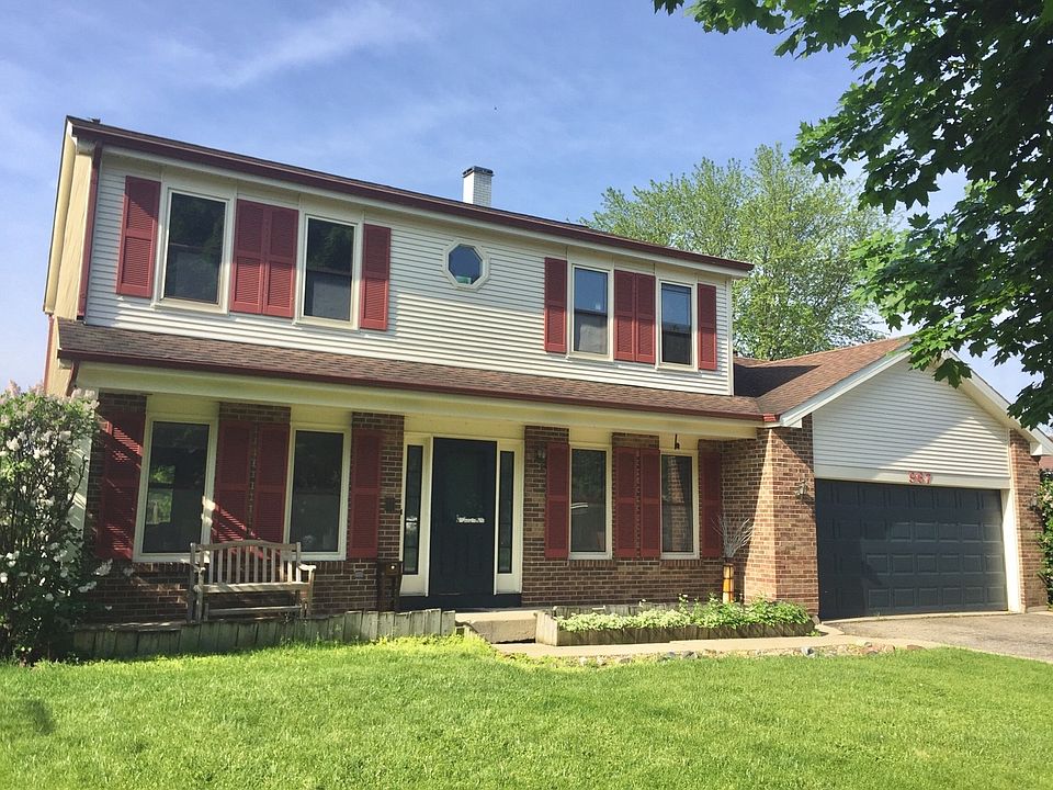 1st image of 967 Hyacynth Ln