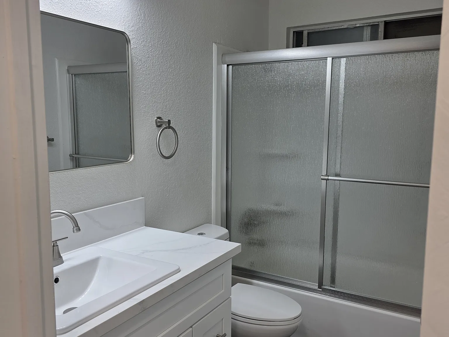 2 bed, 780 sqft, $1,895 — Photo 3