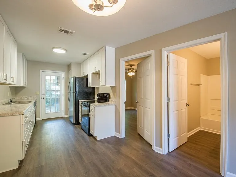 506 McKeithen St #1 — Photo 20