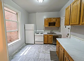 1764 East 18th Street, #1A