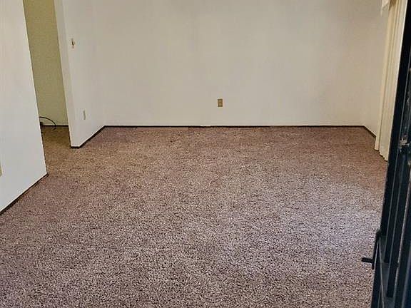 4th image of 600 Ellsworth Dr