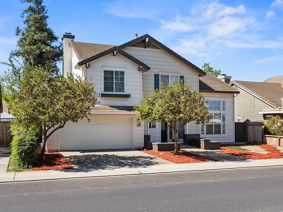 1716 Wawona St, Manteca, CA 95337 MLS 224079894 Zillow