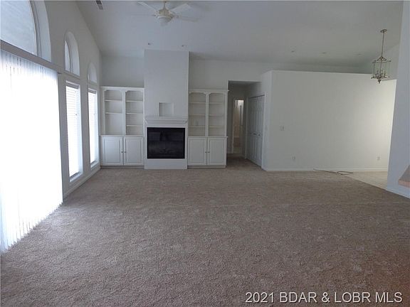 5th image of 107 Pinkie Ln