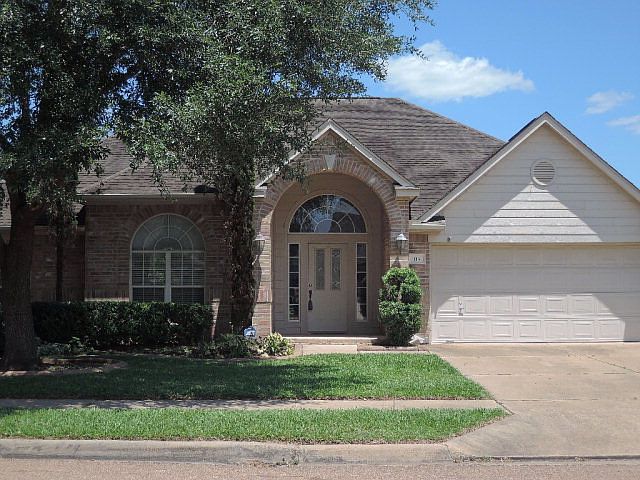 1st image of 115 Northampton Cir