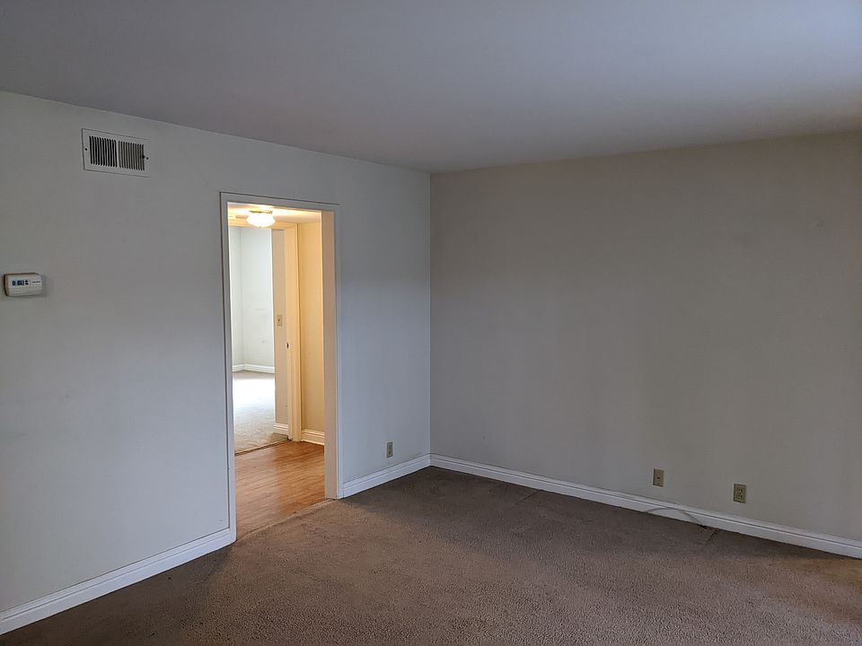 1st image of 1227 Balboa Ct