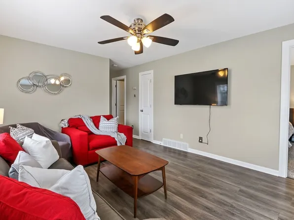 (undisclosed Address), Lake Geneva, WI 53147