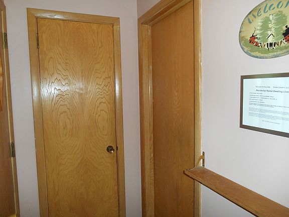 4th image of 441 N Brockway St #2