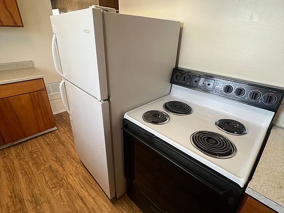 4th image of 722-728 W Lewis St
