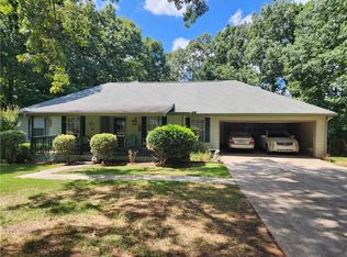 2950 Wildrose Ct, Hampton, GA 30228