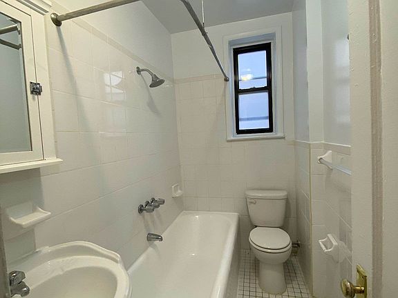 4th image of 41-30 45th St #3C