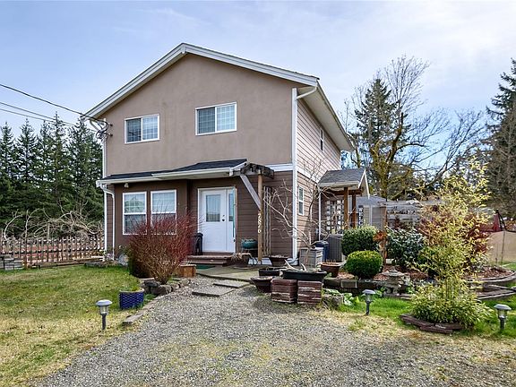 3rd image of 7874 & 7876 Fairview Rd