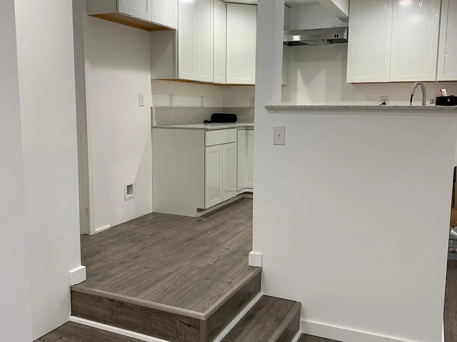 1 bed, 750 sqft, $1,900 — Photo 3