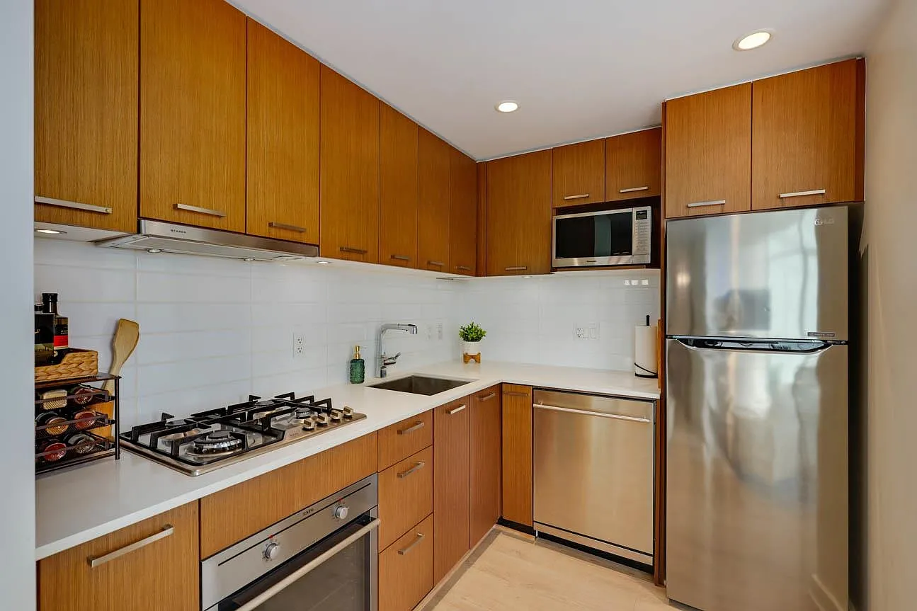 1 bed, 459 sqft, $2,980 — Photo 2