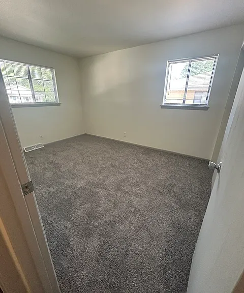 3705 Clairmont St — Photo 8