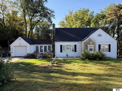 2405 Sidney St, Bellevue, NE, 68005