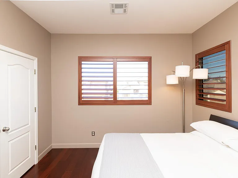 6415 E Beck Ln — Photo 13