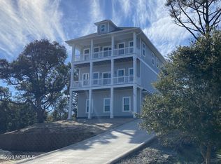 201 Marsh Cove Rd, Emerald Isle, NC 28594