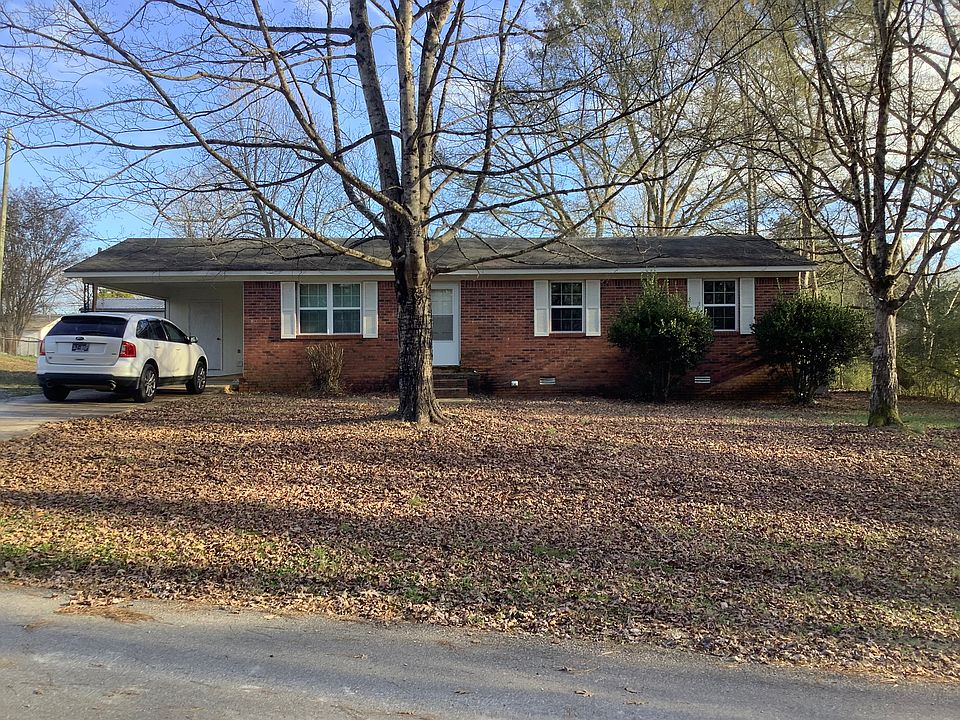 1st image of 499 Regina Dr