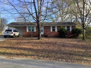 499 Regina Dr, Henderson, TN 38340