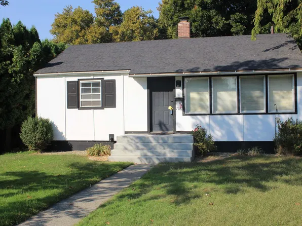 711 Guernsey St, Prosser, WA 99350