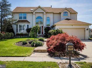 34 Lexington Cir, Marlton, NJ 08053