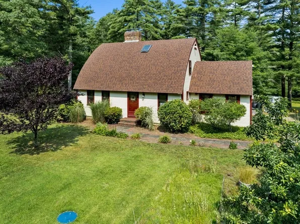 91 Pinewood Rd, Plymouth, MA 02360