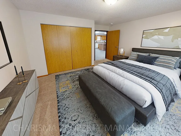 Pheasant View Apartments — Photo 26