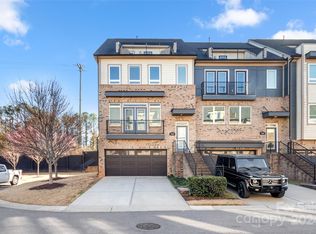 1918 Seegars Pl, Charlotte, NC 28204