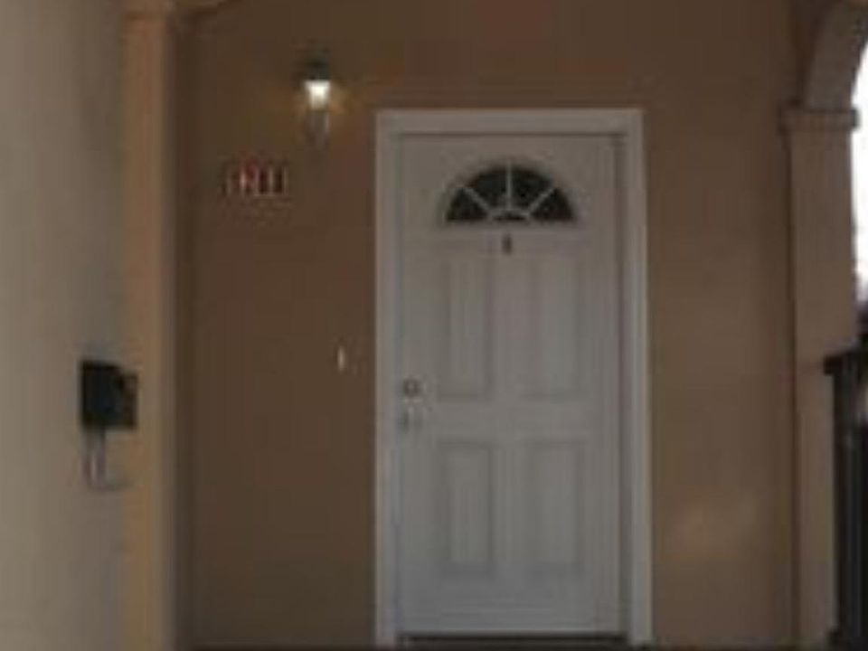 1st image of 1210 Peninsula Ave