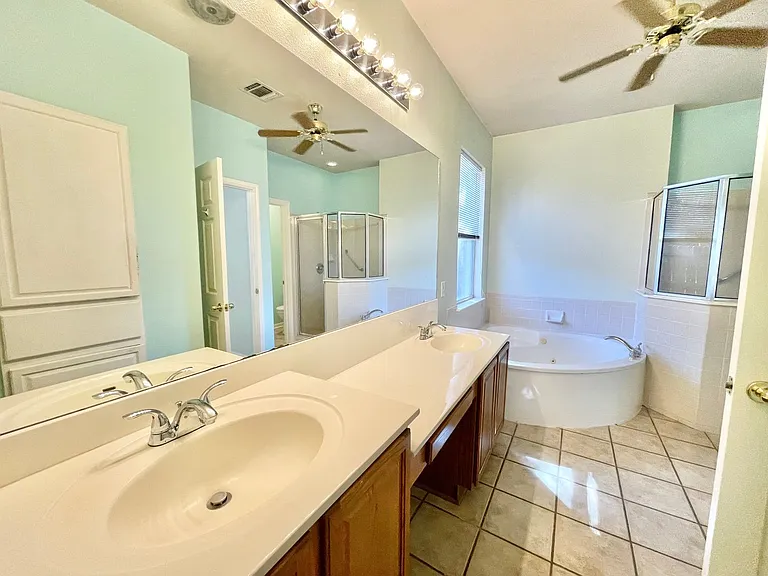 707 Belmark Ct — Photo 16