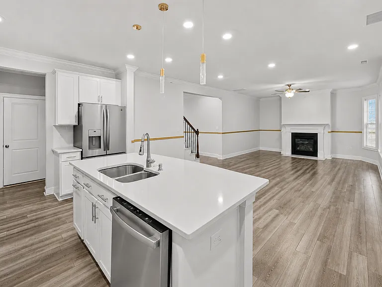 736 Precipice Way — Photo 10