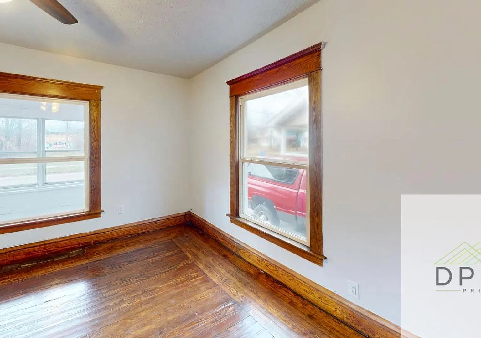 Welcome to 1107 S South Grand Ave. Lansing, MI 48910! — Photo 4