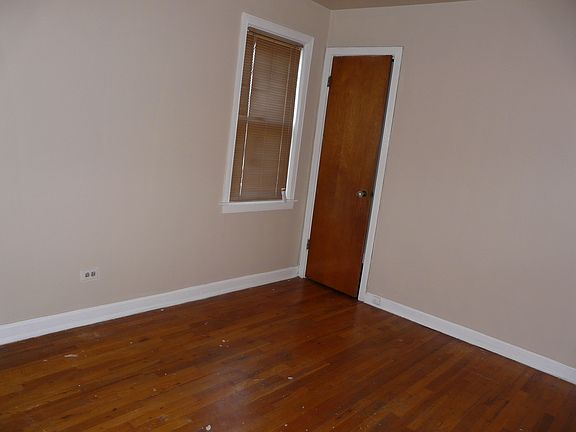 5th image of 7320 S Washtenaw Ave