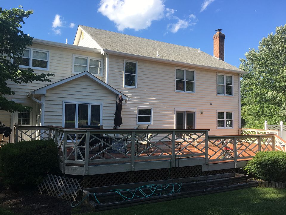 2nd image of 24617 Woodfield School Rd